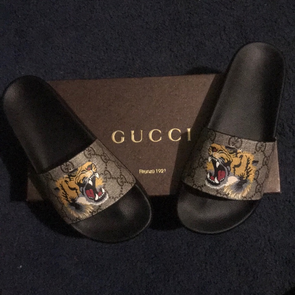 Gucci slides